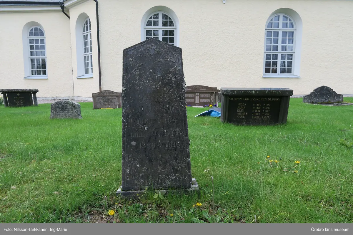 Axberg kyrkogård Inventering av kulturhistoriskt värdefulla gravvårdar 2015, Kvarter F.