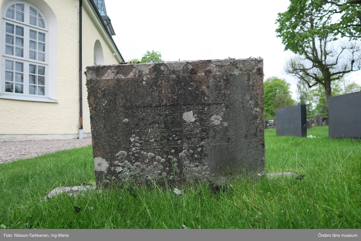 Axberg kyrkogård Inventering av kulturhistoriskt värdefulla gravvårdar 2015, Kvarter F.