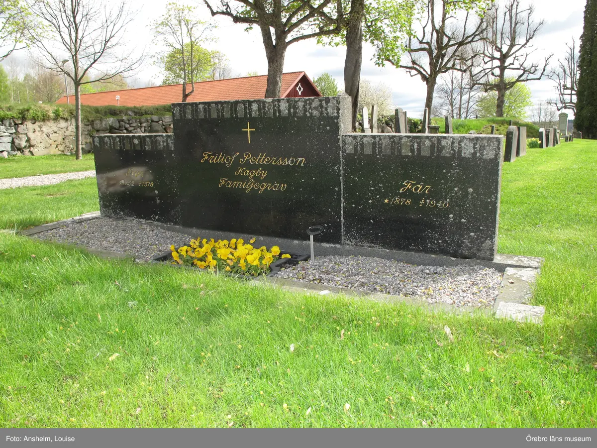 Axberg kyrkogård Inventering av kulturhistoriskt värdefulla gravvårdar 2015, Kvarter F.