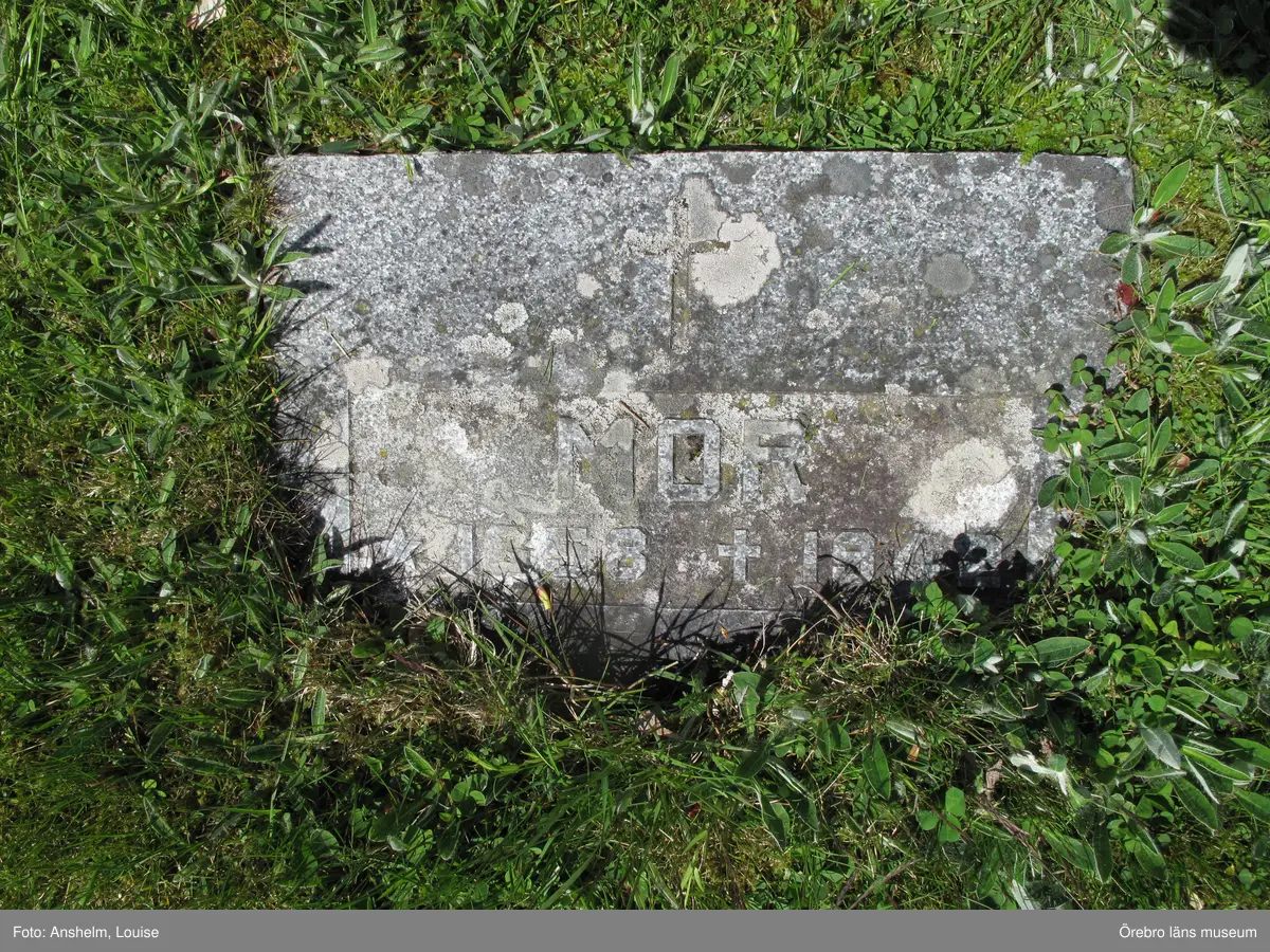 Axberg kyrkogård Inventering av kulturhistoriskt värdefulla gravvårdar 2015, Kvarter O.