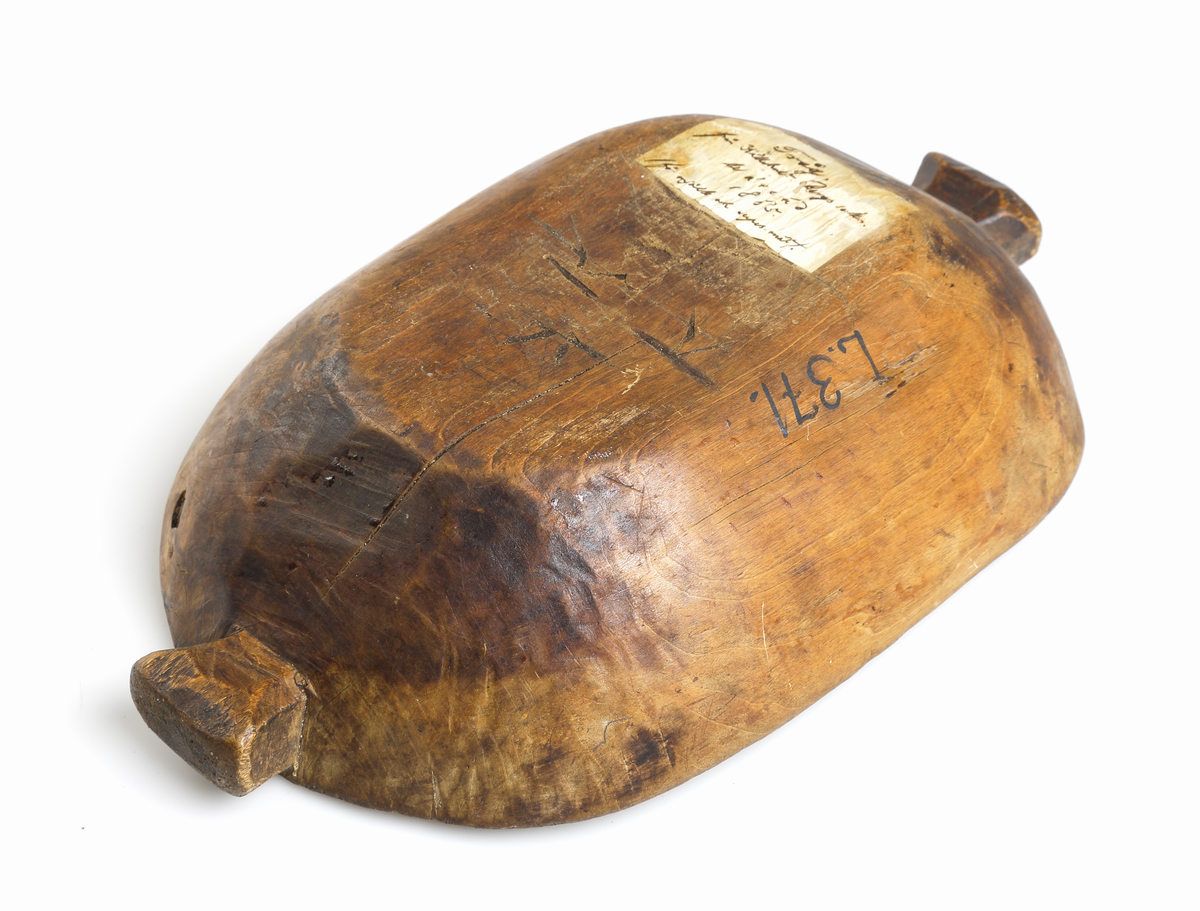 Tråg för supanmat.

Inskrivet i huvudbok 1867.