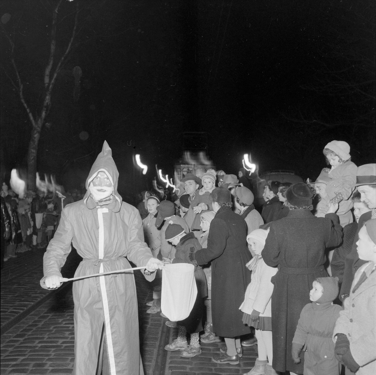 Juletreet i Trondheim tennes