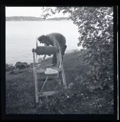 Fiskarna Sven Karlsson och Lars von Herluf drar not.
Jordö, Blekinge.