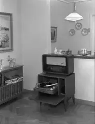 Skåp för radiogrammofon