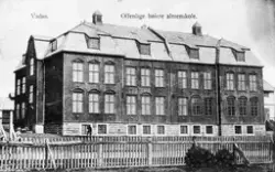 Postkort sendt i 1913 til frk. Karoline Hansen fra sin søste