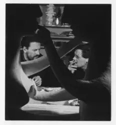 Den okände politiske fången, tävlingsförslag.
Porträtt av Eg