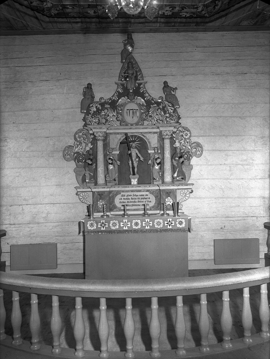 Altaret i Mofalla kyrka