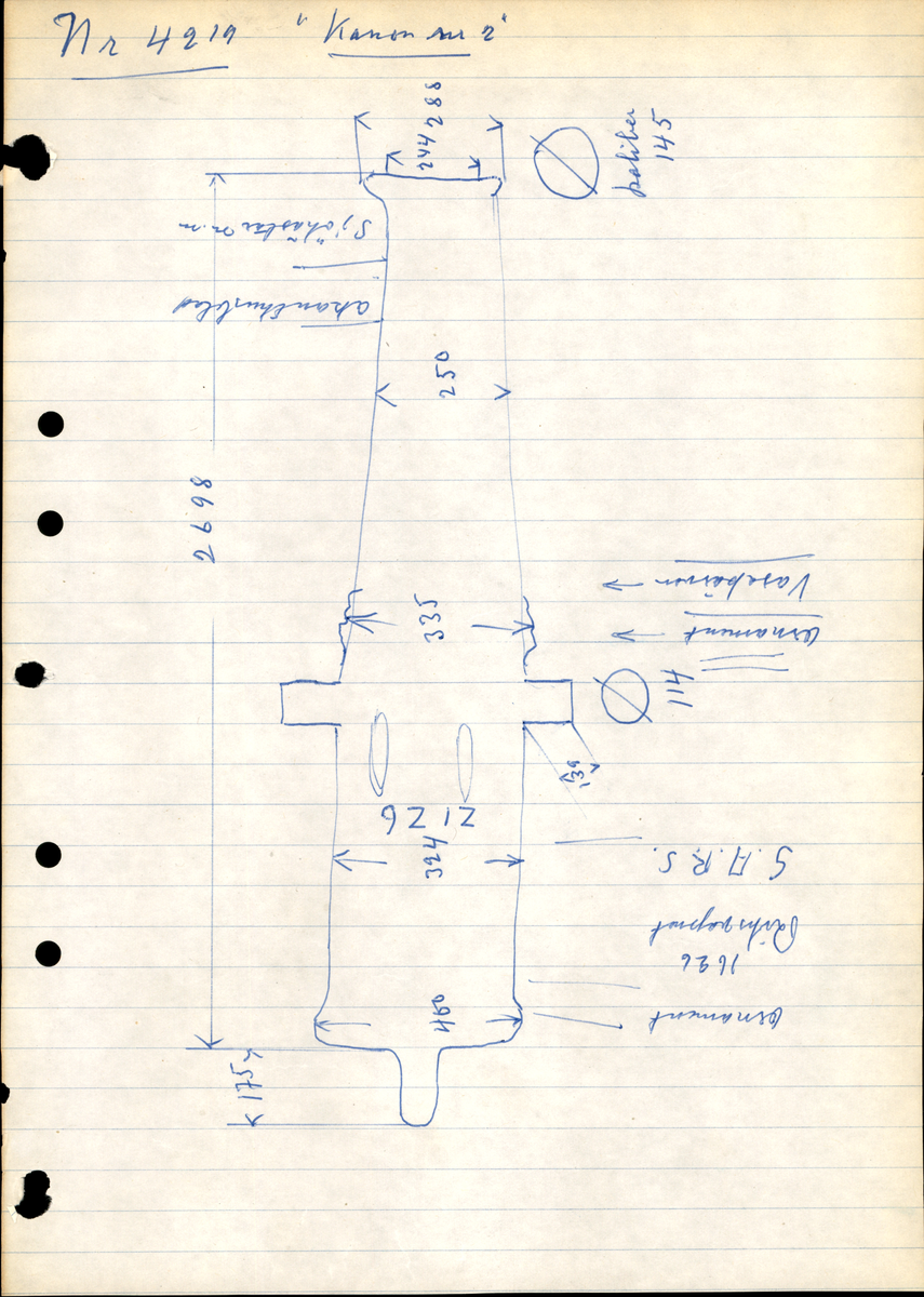 Kanonrör av brons.
Gjutet riksvapen med initialerna G.A.R.S och årtalet 1626. Framför axeltappen finns ornament och Vasekärven. Vid mynningen finns akantusblad och sjöhästar.
Siffrorna 9 2 12 finns inristade strax bakom delfinerna.