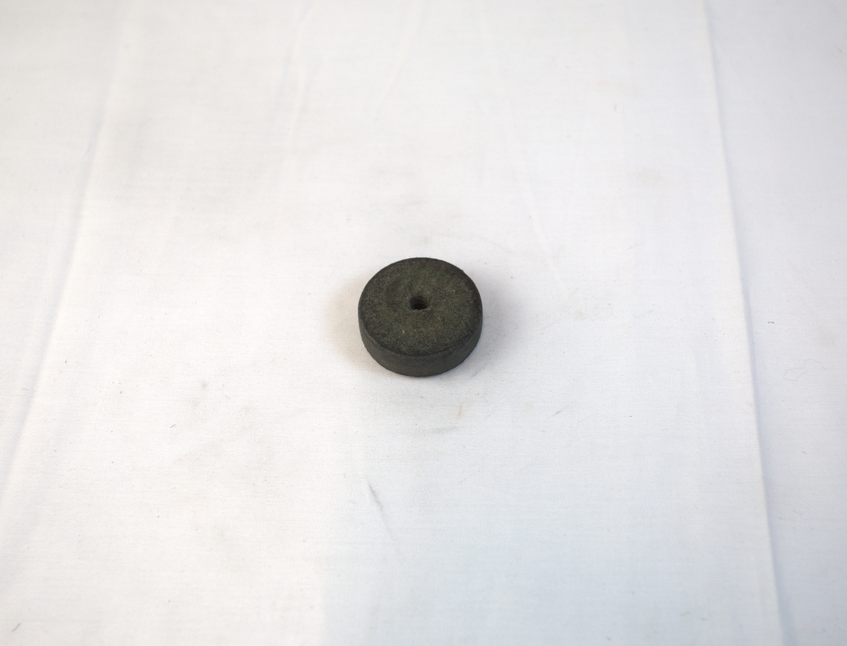 Polerstikkel brukt som verktøy i gullsmedvirksomhet.