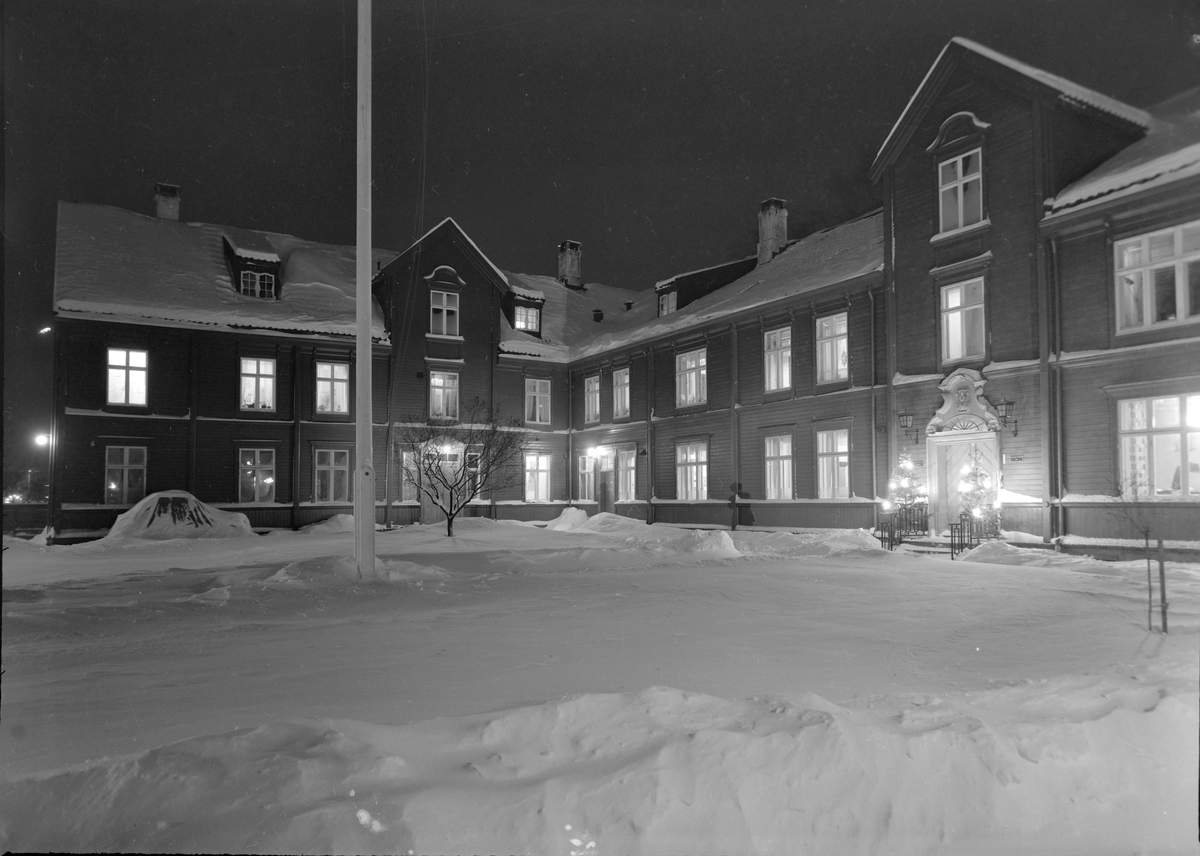 Waisenhuset i vinterdrakt