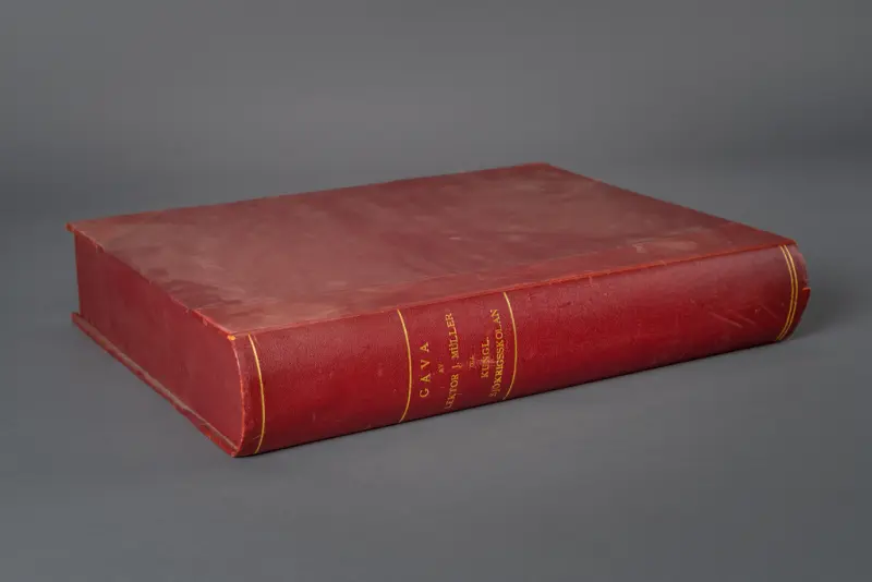 Gåva av lektor J. Müller till kungl. Sjökrigsskola