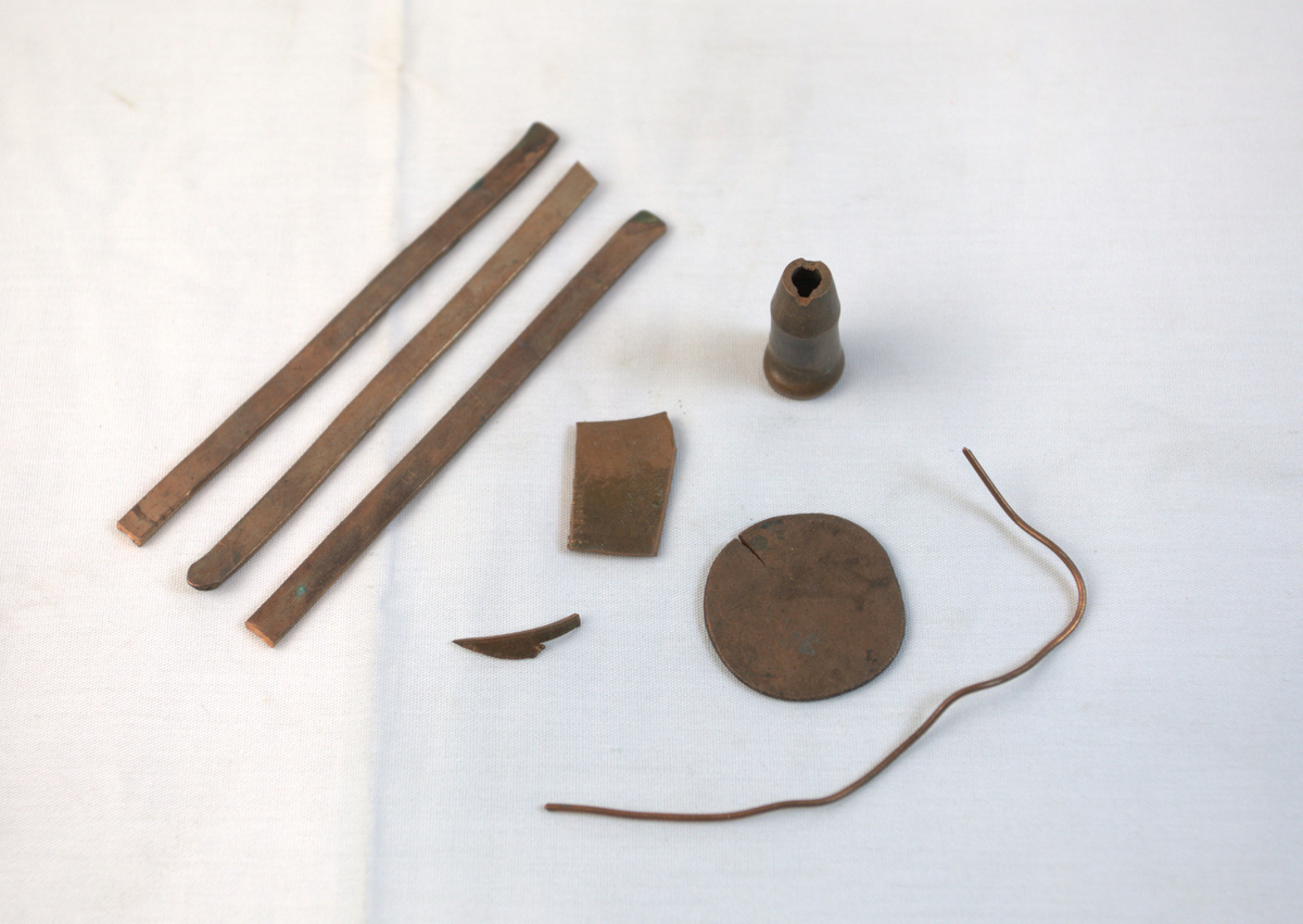 Materiale til bruk i gullsmedvirksomhet av kobber.