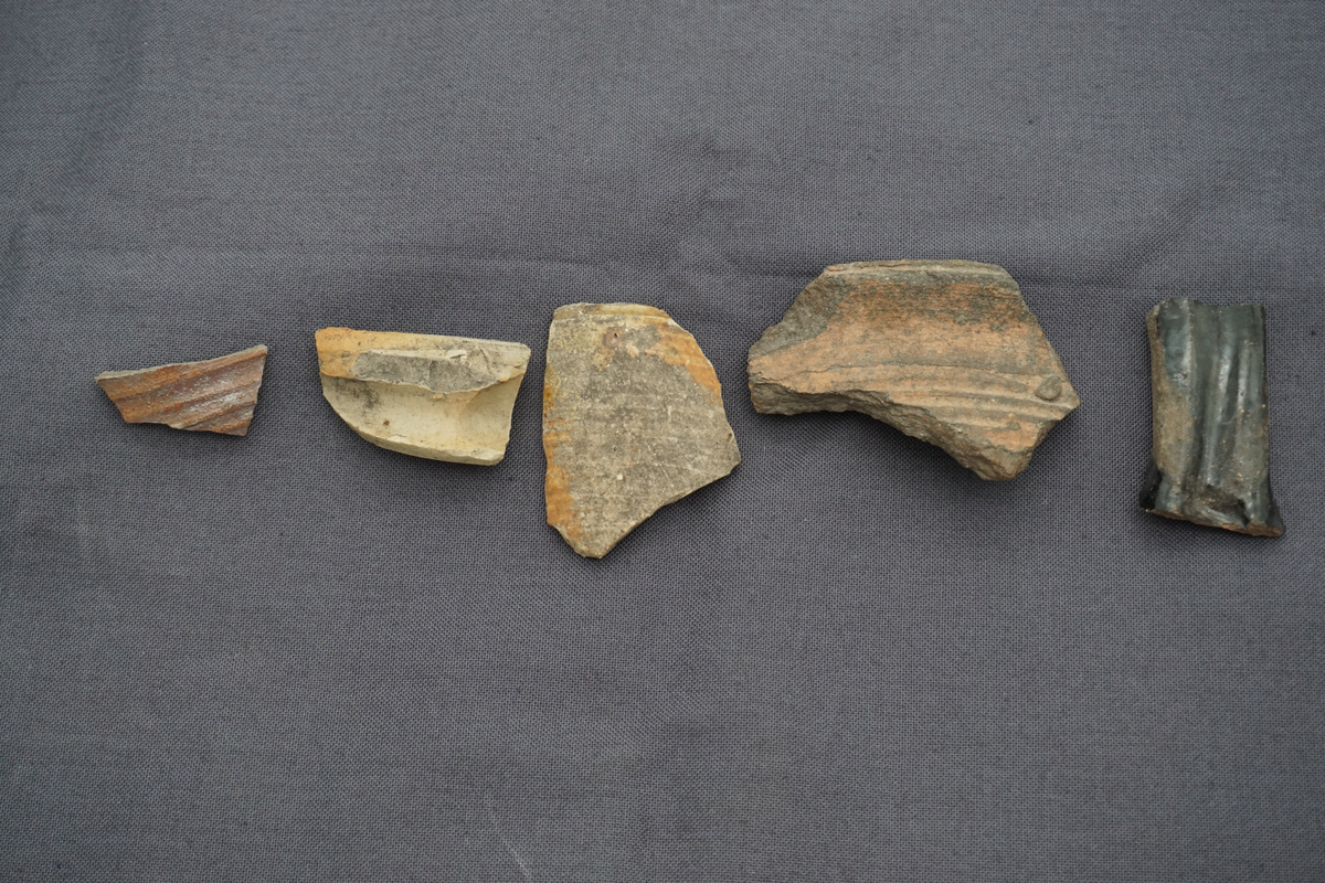 Keramik och kritpipor från Getakärr.