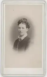 Porträtt på en okänd kvinna.