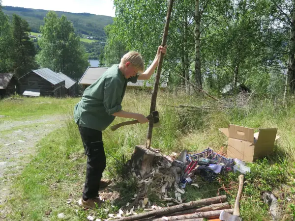 Gut som byggjar skigard