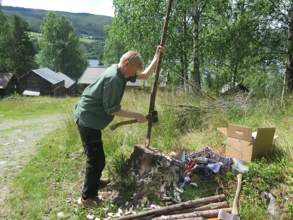 Gut som byggjar skigard