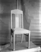 Stol. Troligen fotograferad som en illustration i en prislista