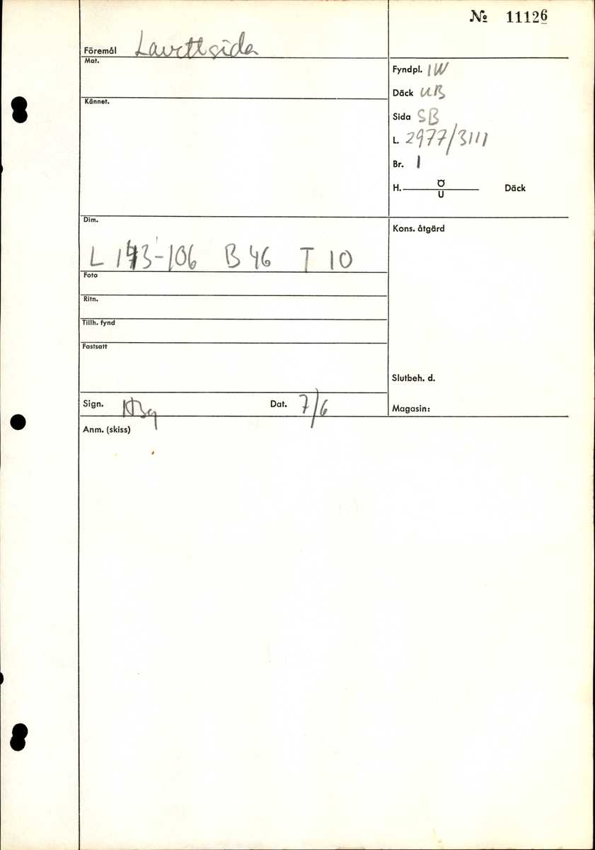 Lavettsida Vänster.  

Left gun cheek.