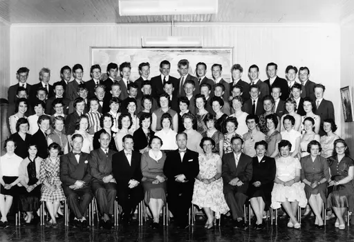 Bremsnes Framhaldskule, Varde 1958-59. Eier av originalmaterialet er Gamle Kvernes Bygdemuseum i Averøy kommune.