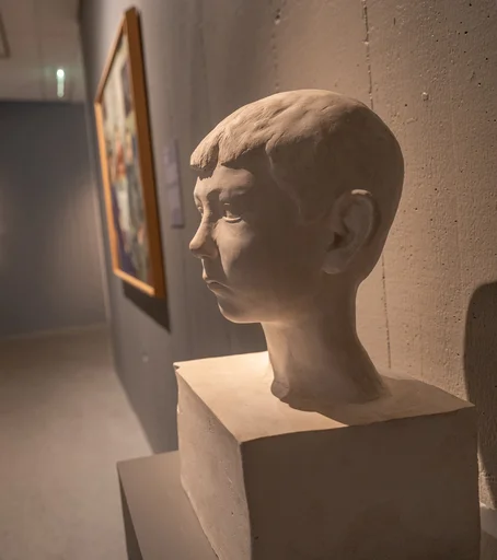 Guttehode [Skulptur]