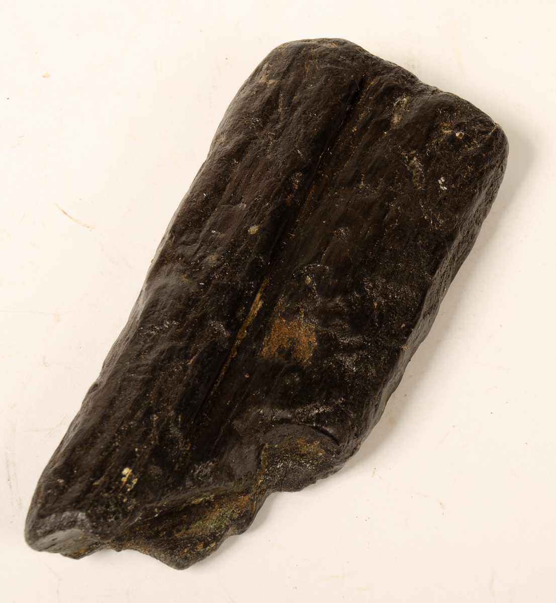 Profilerad och snedskuren del till hyvel.

För mer information se Dokumentationsblankett under Referenser – Länkade filer.