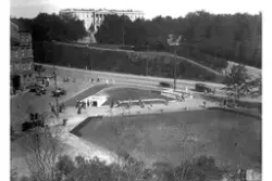 Nedgangene til Nationaltheatret stasjon og Holmenkollbanen. 