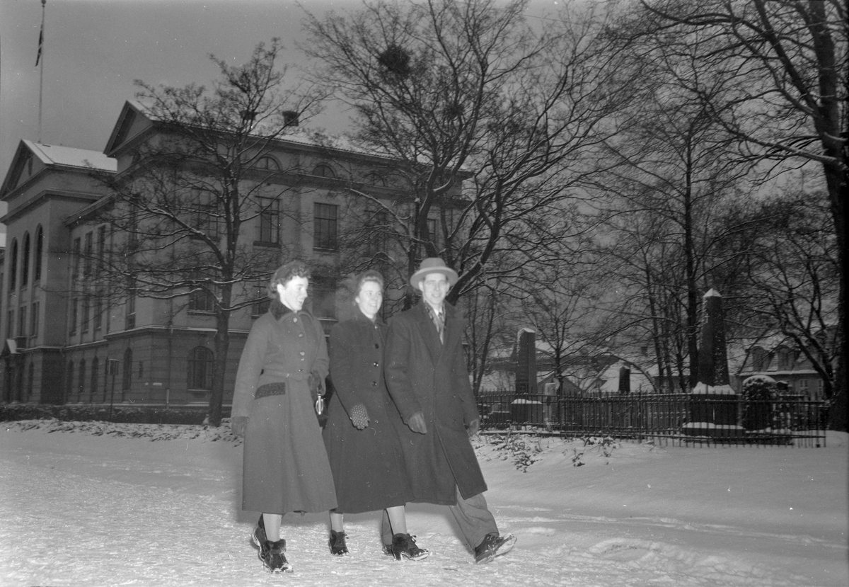 Folk som gikk til kirken, 1. juledag