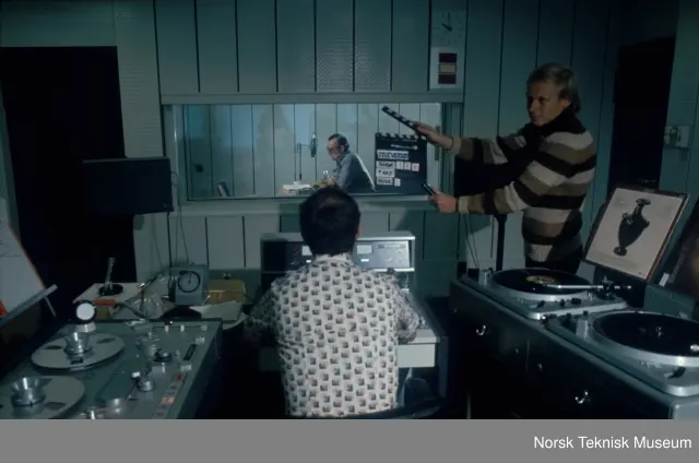 NRK, studio fra 1925 og 1975