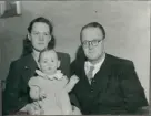 Torborg med sin mor och far