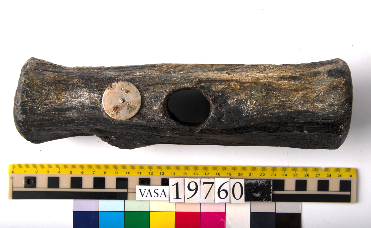 Klubbhuvud med sexkantigt tvärsnitt.

För mer information se Dokumentationsblankett under Referenser – Länkade filer.