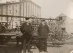 Reparation av kabel i Bråviken 1899. Trelleborgs lotsar. Hallonsten och Turesson. Ur album: Diverse kabelutläggning. Sverige - Tyskland. Helsingborg - Helsningör.