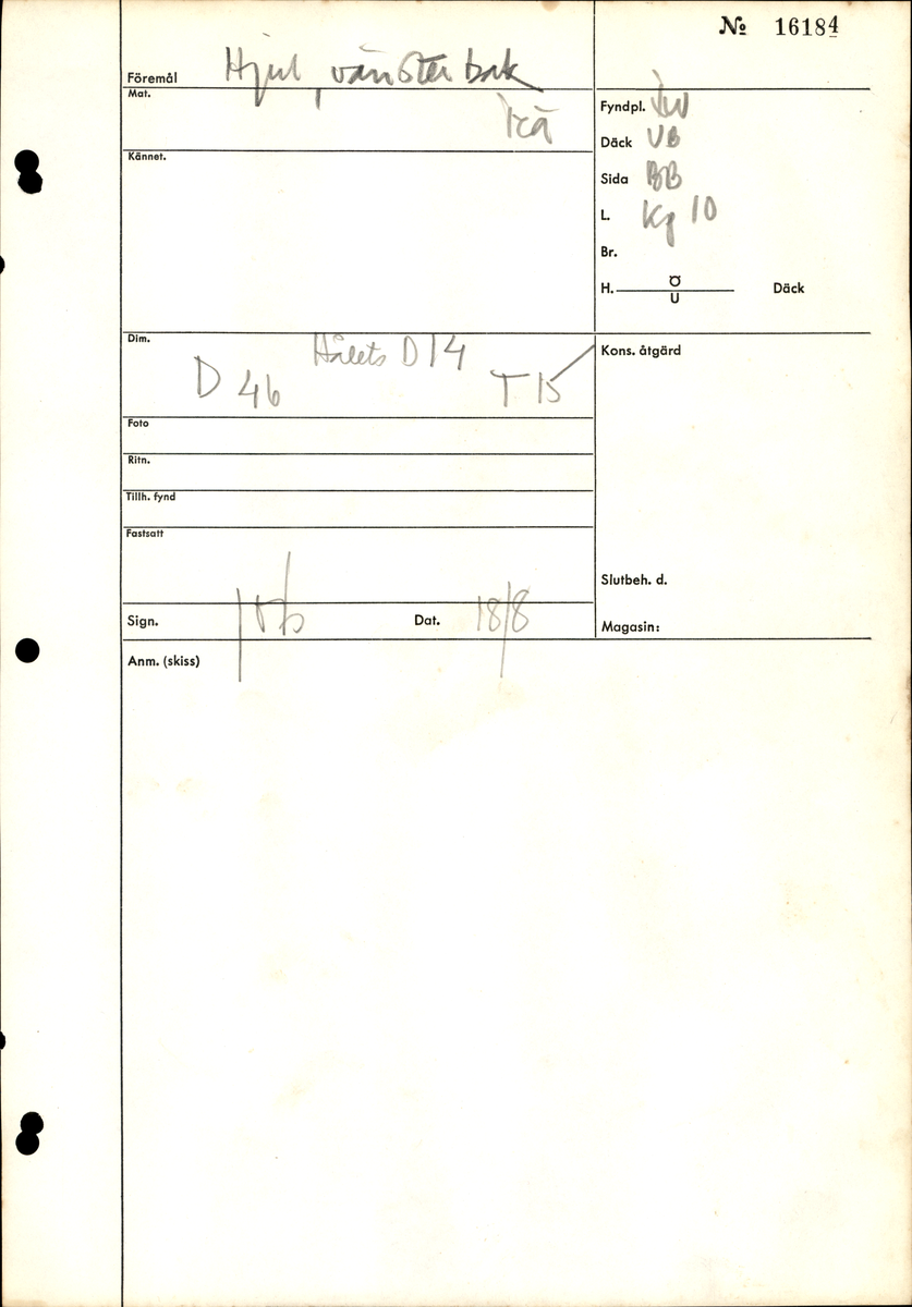 Bakre lavetthjul, sprickor från mitten. 
Rear truck and cracks from centre.