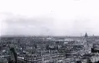 Fotot är en vy över staden Paris, 1921.