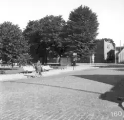 På bilden syns korvkiosken som bl.a. Dahlöf var innehavare t