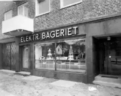 Bild 1: Elektriska bageriet har precis flyttat från Gjutängs