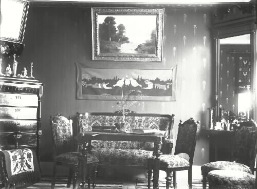 Fam Perssons hem i Attarp (tror sonen Einar).