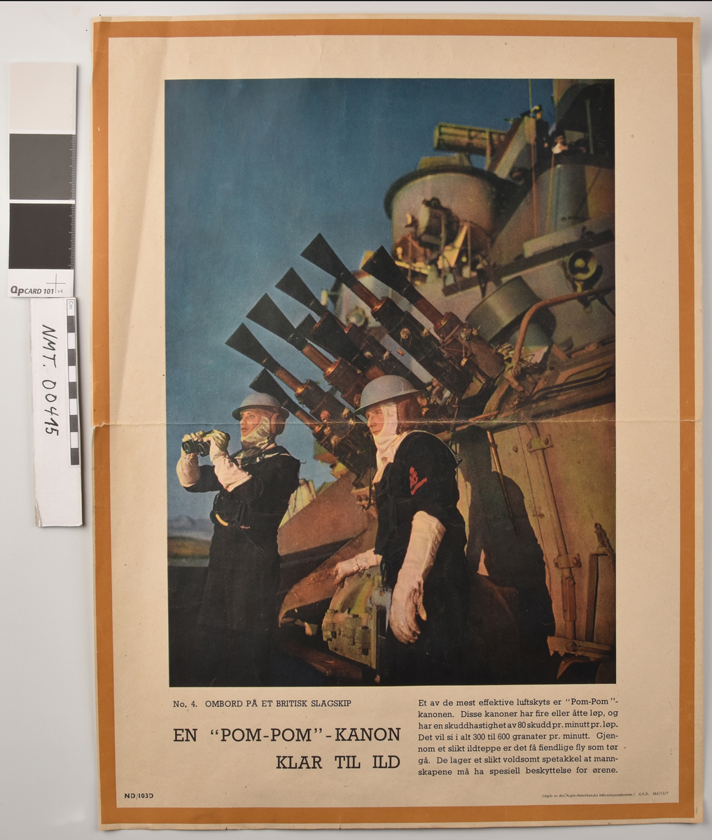 To marinegastar ved ei kanon.