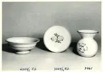 Skål, assiett samt vas från Bo Fajans, formgivare Eva Jancke-Björk, 1900-talets mitt.