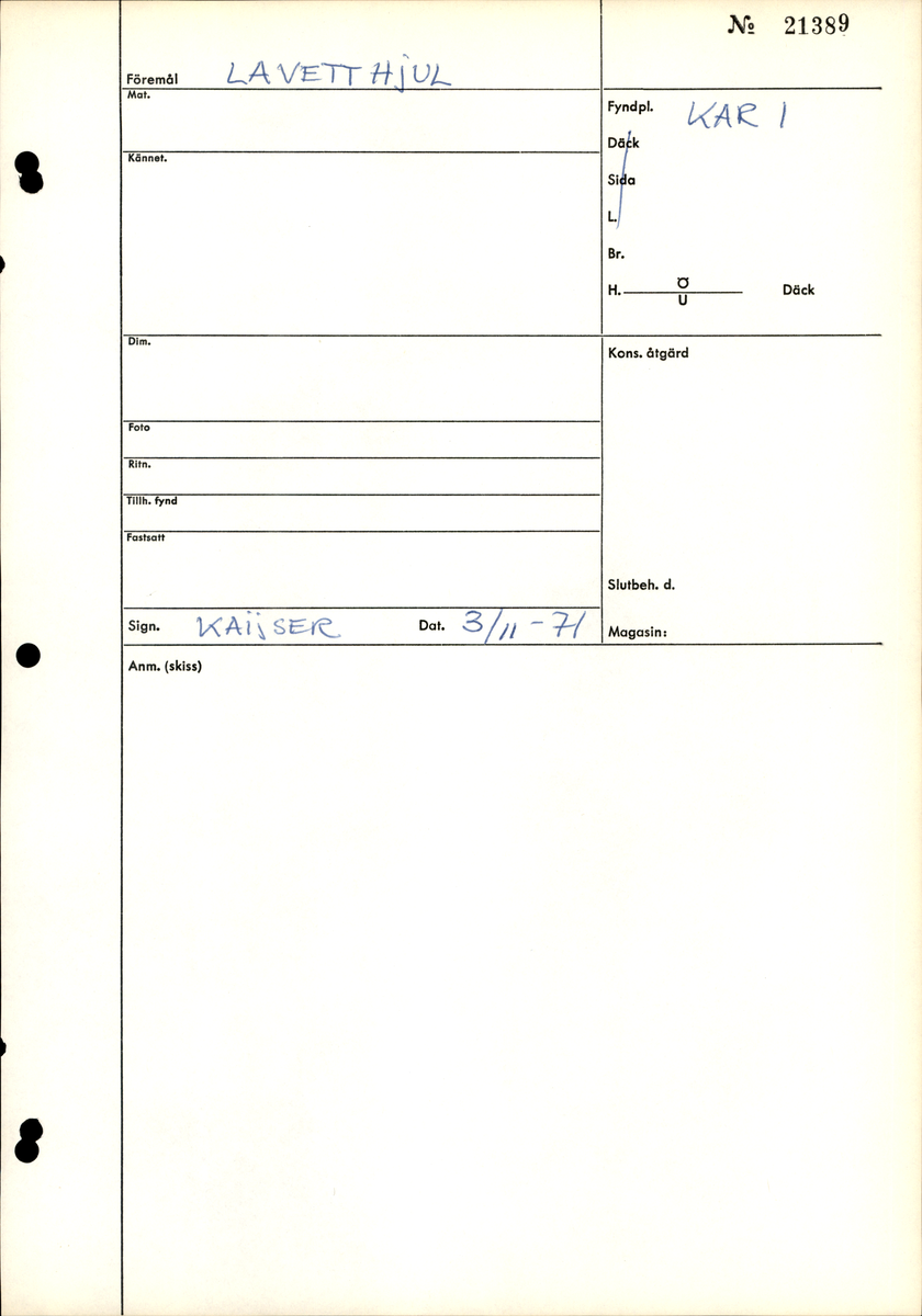 Lavetthjul bak, dokumenterades ihopsatt, vissa mått kunde inte tas. 

Rear truck, recorded attached, some measurements unobtainable