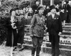 Tyske propagandabilder fra andre verdenskrig.
Ukjent.