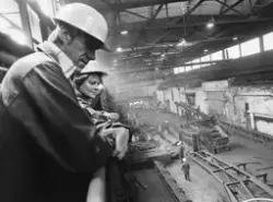 Christiania Spigerverk har besøk av Gro Harlem Brundtland, j