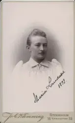 Kvinnoporträtt. Maria Landahl 1899.