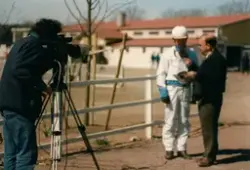 Sportjournalisten Leif "Loket" Olsson intervjuar en travkusk