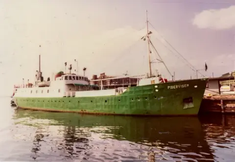 M/S Pibervigen (Ex. Hamarøy)(b.1951, Trosvik Verksted A/S, Brevik)