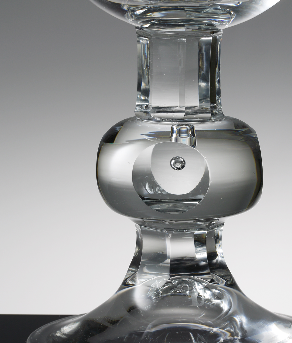 Kalk med slipad nod.
