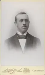 Porträtt av Oscar Allgulander (bror till Sven P. Allgulander