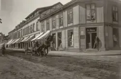 Hamar, Strandgata 31, S. Steen, Syver Steen forretning som s