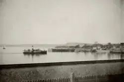 Hamar, Hamarbukta, mjøsbåt, D/S Hamar kjører mot Hamar brygg