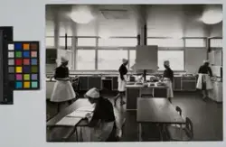 Yrkesskola för husligt arbete och sömnad
Provkök