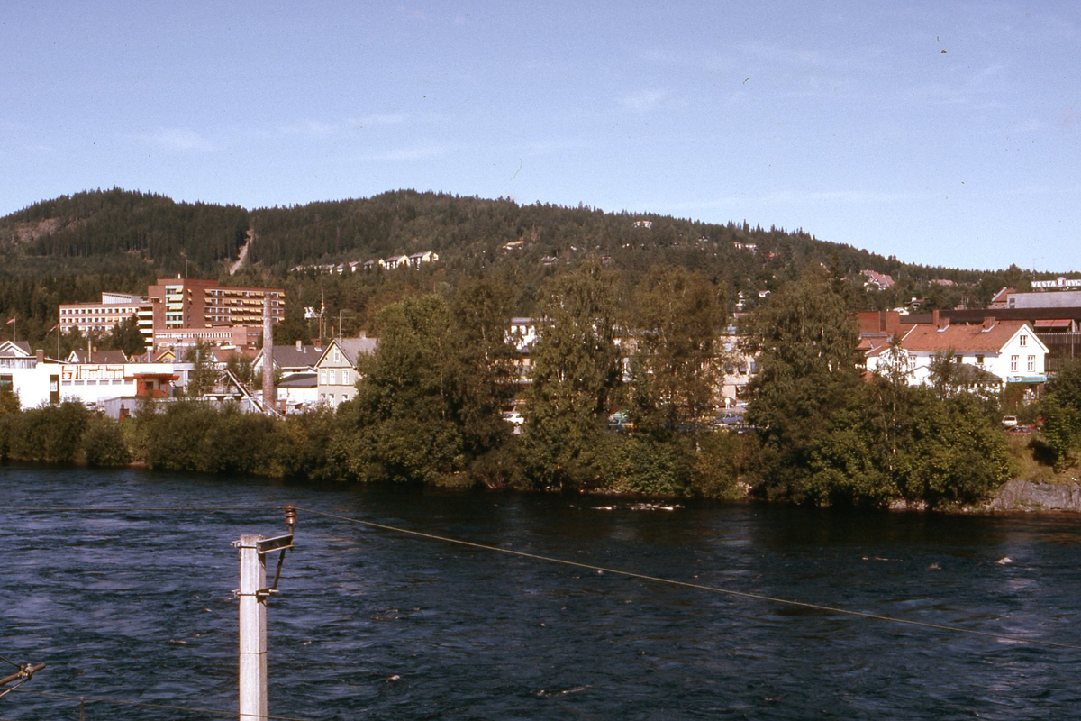Midtbyen sett fra søndre bruende